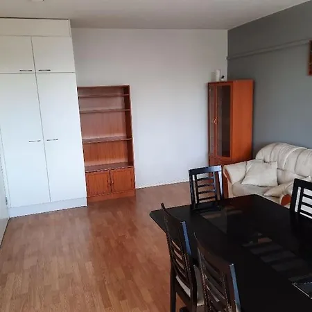 דירה Big Apartment, Free Parking 25 Min To Center